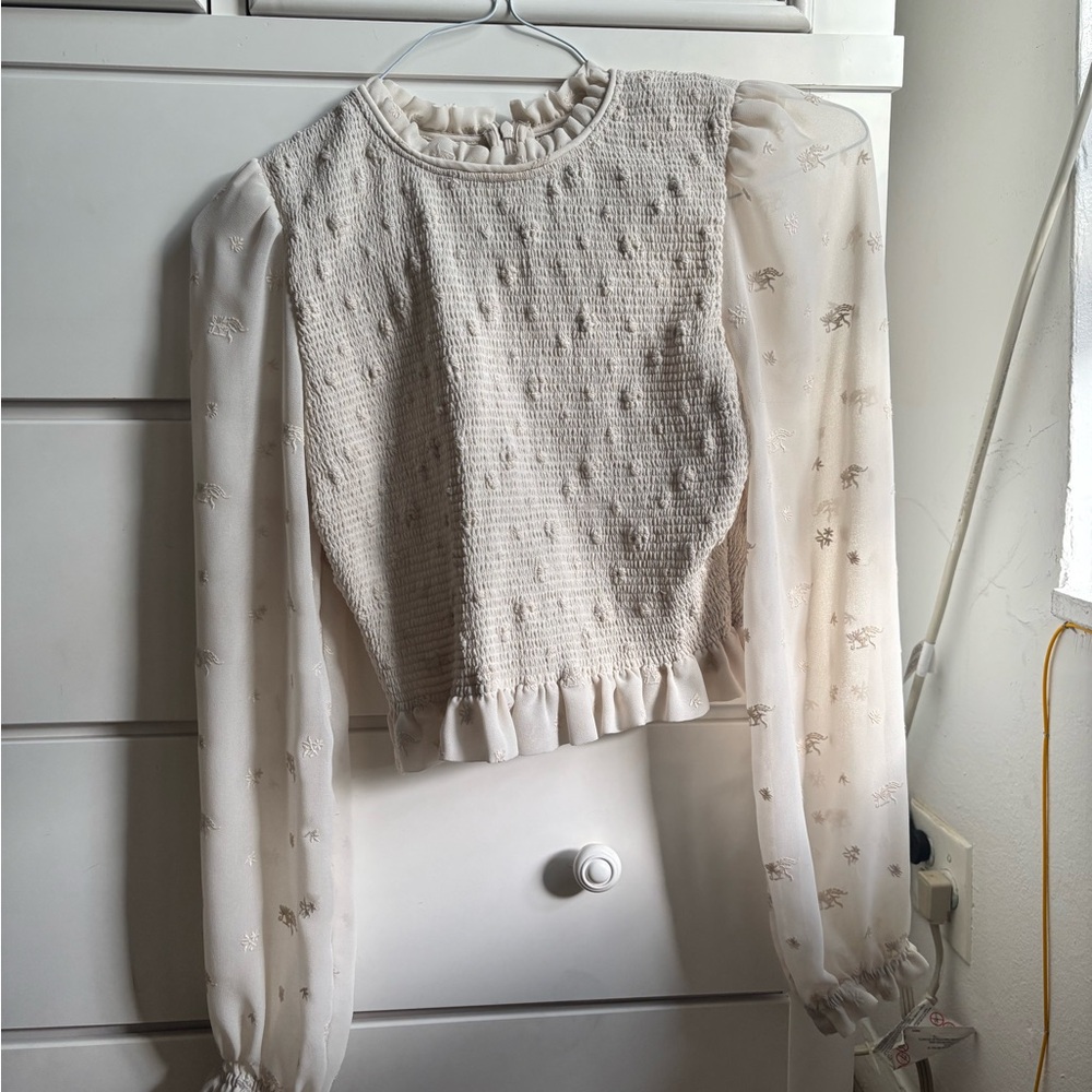 Wilfred Cream Textured top with sheer sleeves